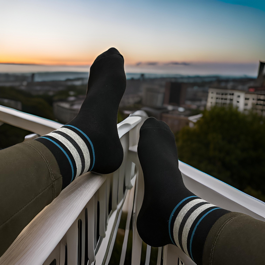 Midnight Waves Full Socks