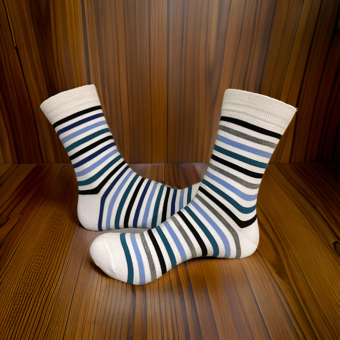 Icy Stripes Full Socks