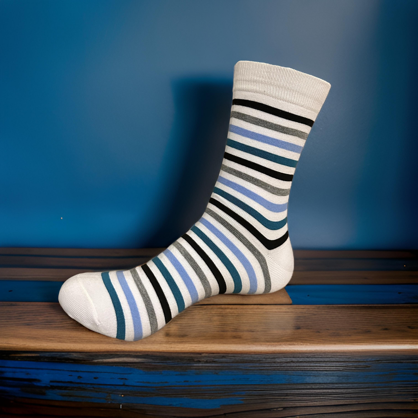 Icy Stripes Full Socks