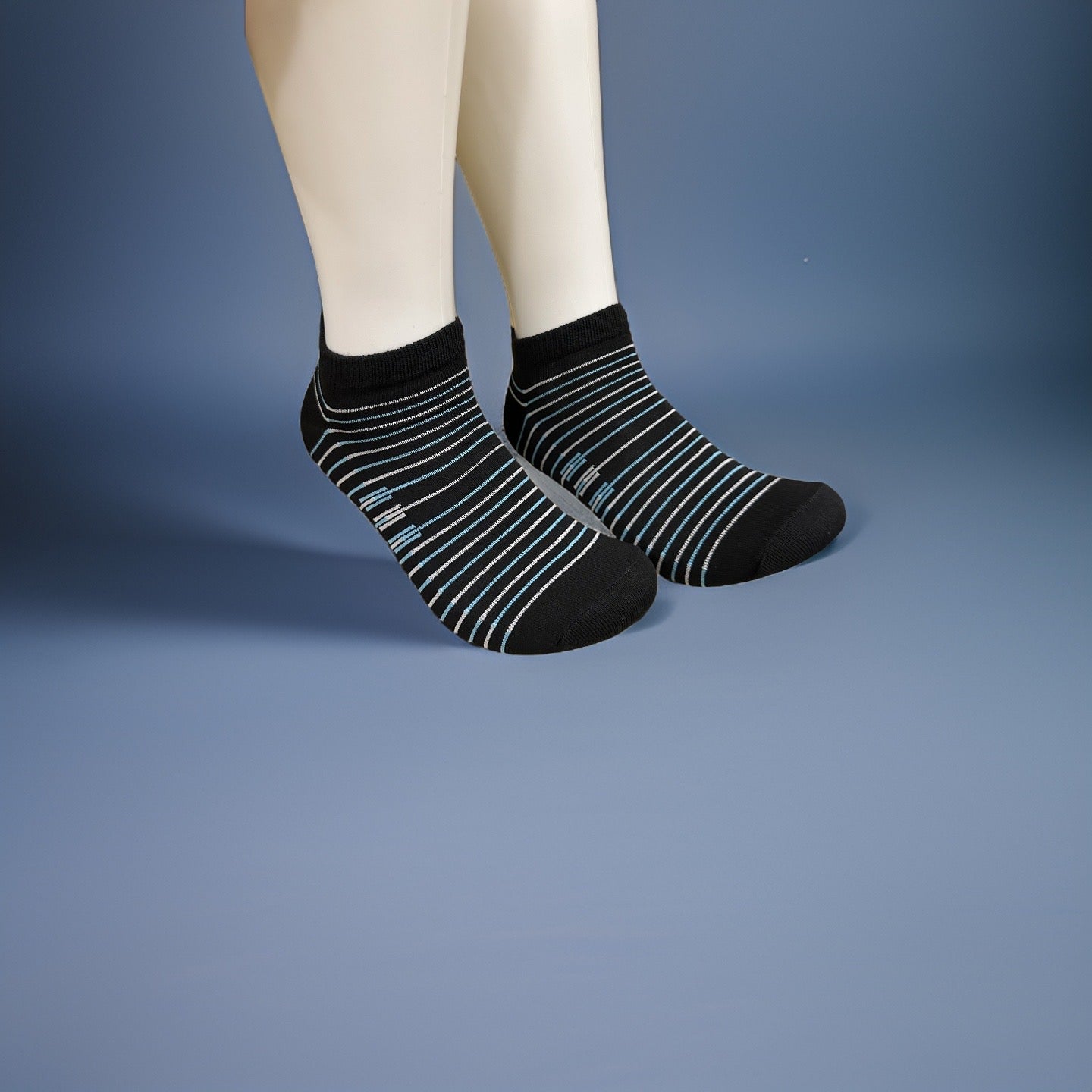 Skyline Striped Ankle Socks